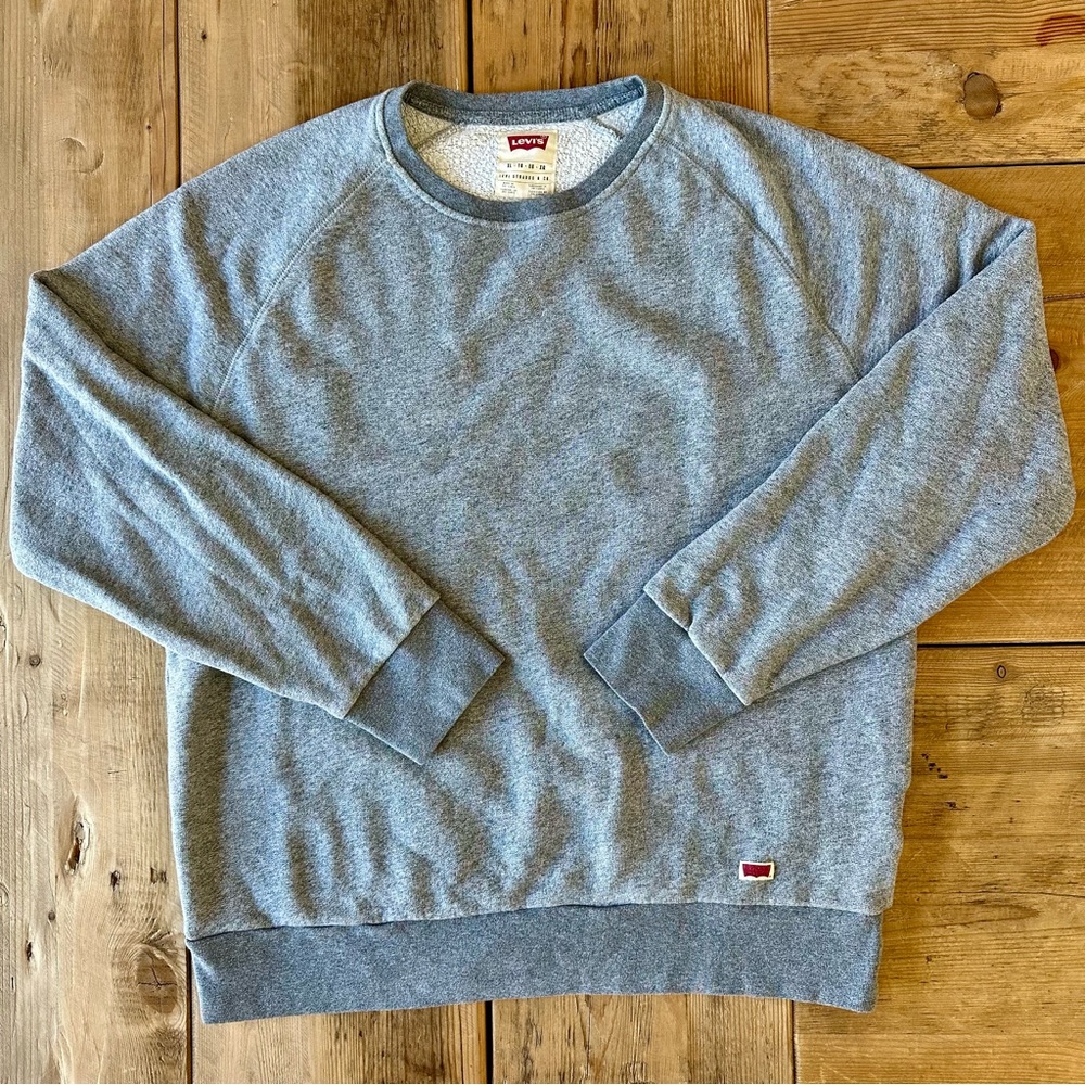 Levi’s Gray Sweatshirt Men’s Size XL
